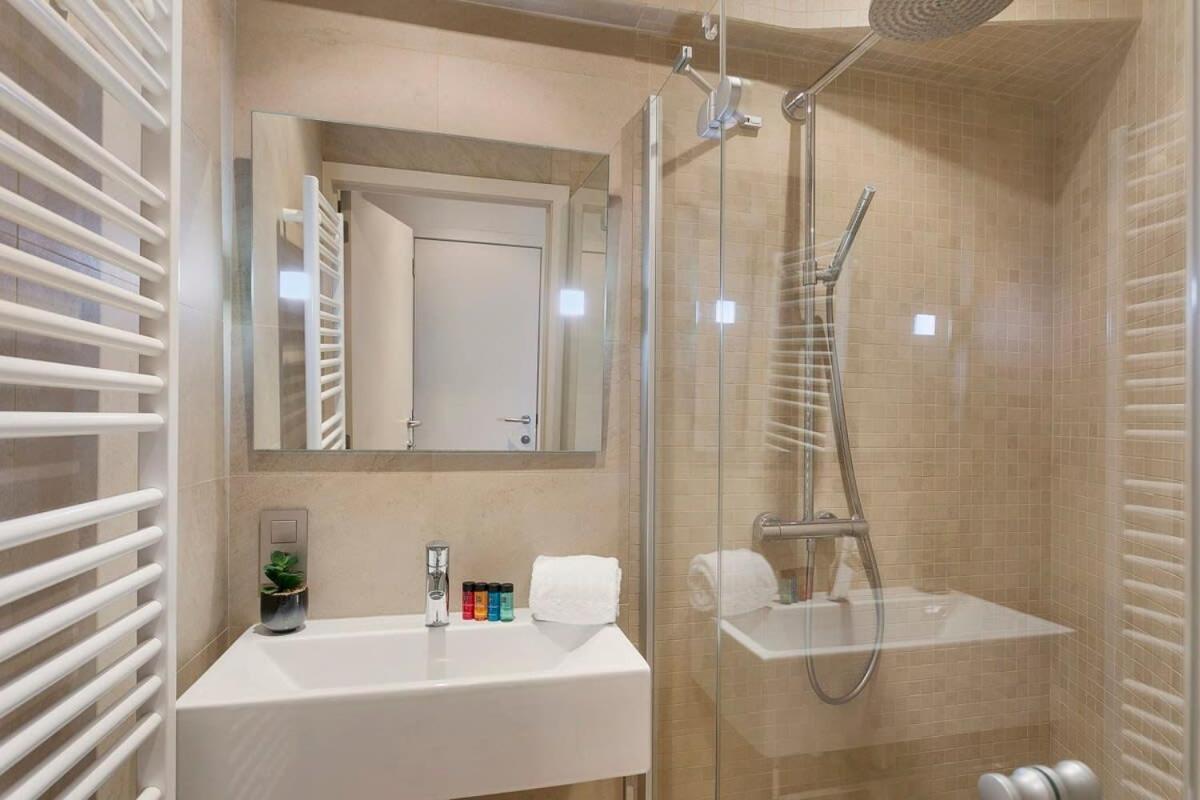 Huswell - Unique Apartment With Sea-View Near The Center クノック・ヘイスト エクステリア 写真